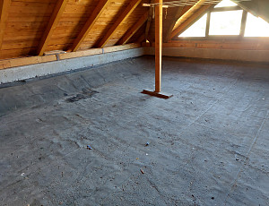 Zateplení stropu rodinného domu a zhotovení podlahového systému